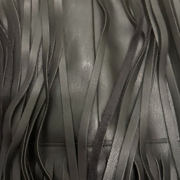 N: PHILANTHROPY BLACK VEGAN LEATHER FRINGE SKIRT SMALL NWOT - Picture 3 of 4
